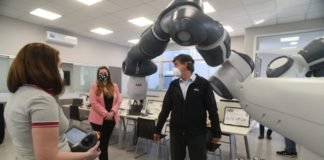 Tecnología de última generación en escuela de San Nicolás