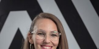 Renault Argentina avanza hacia la Movilidad Eléctrica y la Economía Circular Lucía Ploper, gerente de sustentabilidad y directora Fundación Renault.