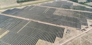 Inauguran el primer parque solar de Argentina del programa RenMDI parque-solar-La-Corzuela