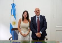 MetroGAS y el Ministerio de Capital Humano impulsan la formación de nuevos gasistas matriculados Firma-convenio-MetroGAS-CapitalHumano