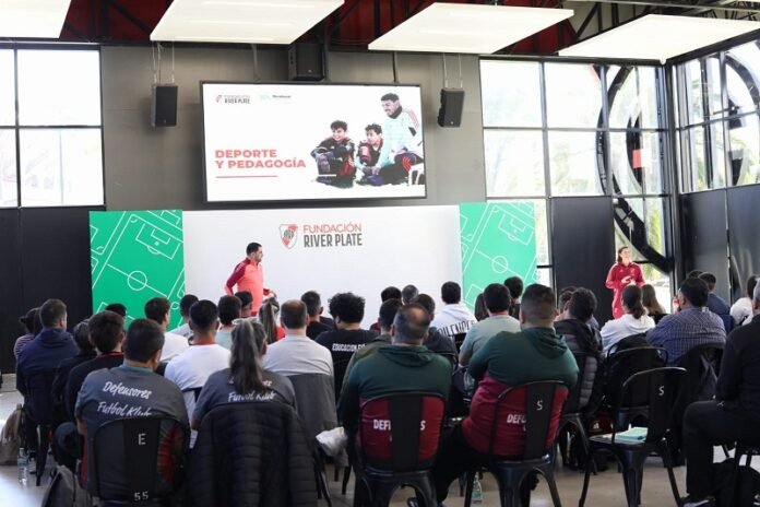 Diplomatura-Clubes-que educan