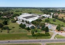 Aluar invierte en un parque de 44.000 paneles solares para descarbonizar la matriz