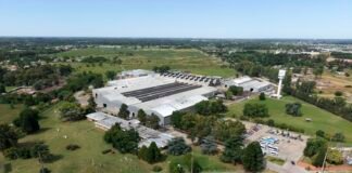 Aluar invierte en un parque de 44.000 paneles solares para descarbonizar la matriz