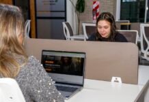 8 va. edición de Chicas digitalers: Acercar a más adolescentes al mundo de la tecnología