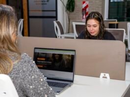 8 va. edición de Chicas digitalers: Acercar a más adolescentes al mundo de la tecnología