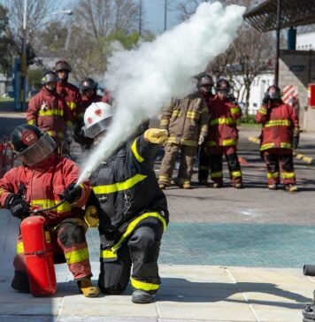 MetroGAS y Fundación Bomberos formalizan alianza para capacitar ante emergencias