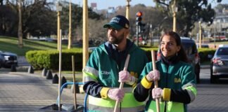 Octubre Rosa: 2.500 recolectores utilizan guantes rosas para concientizar sobre el cáncer de mama